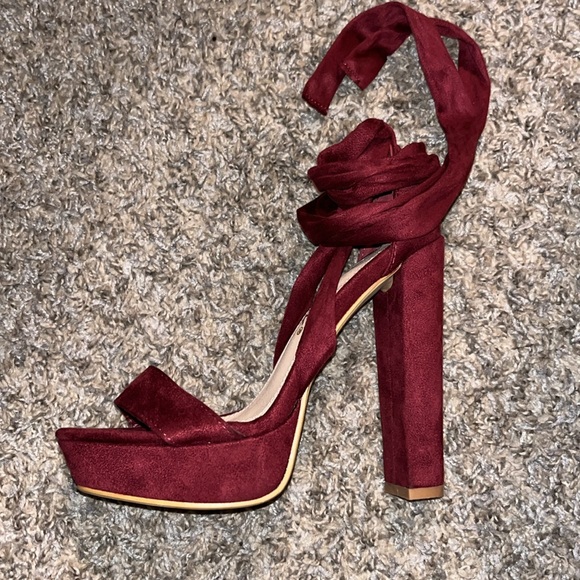 Maroon high heels with long “ribbon” like tie ✨ - Picture 5 of 5